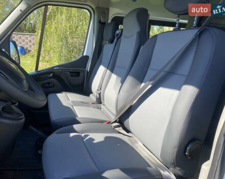 Белый Рено Мастер, объемом двигателя 2.3 л и пробегом 180 тыс. км за 20500 $, фото 14 на Automoto.ua