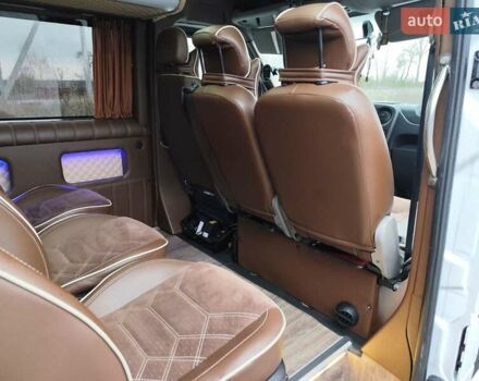 Белый Рено Мастер, объемом двигателя 2.3 л и пробегом 257 тыс. км за 27000 $, фото 2 на Automoto.ua