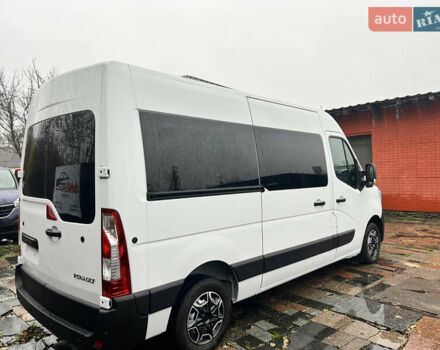 Белый Рено Мастер, объемом двигателя 2.3 л и пробегом 238 тыс. км за 24500 $, фото 9 на Automoto.ua