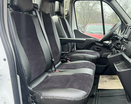 Белый Рено Мастер, объемом двигателя 2.3 л и пробегом 238 тыс. км за 24500 $, фото 12 на Automoto.ua