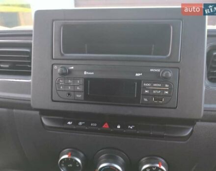 Белый Рено Мастер, объемом двигателя 2.3 л и пробегом 248 тыс. км за 28300 $, фото 30 на Automoto.ua