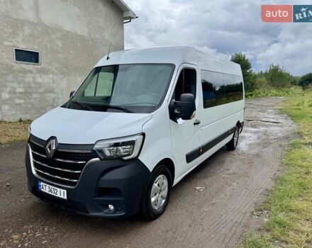 Белый Рено Мастер, объемом двигателя 2.3 л и пробегом 143 тыс. км за 26999 $, фото 1 на Automoto.ua