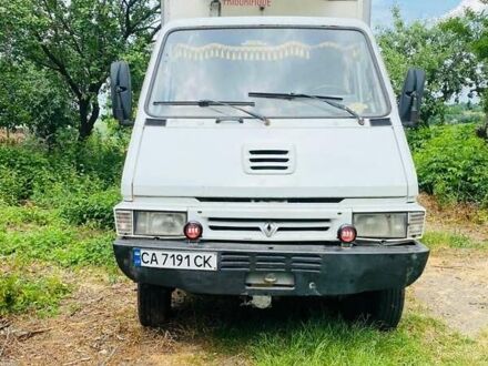 Рено Мастер 1993 в Монастырище на Automoto.ua Белый Рено Мастер, объемом двигателя 2.8 л и пробегом 3 тыс. км за 4200 $, фото 1 на Automoto.ua