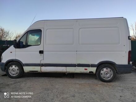 Білий Рено Мастєр, об'ємом двигуна 2.8 л та пробігом 100 тис. км за 2500 $, фото 1 на Automoto.ua