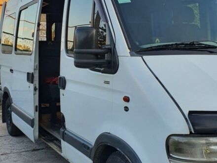 Белый Рено Мастер, объемом двигателя 2.46 л и пробегом 340 тыс. км за 7800 $, фото 1 на Automoto.ua