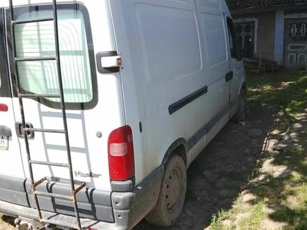 Білий Рено Мастєр, об'ємом двигуна 2.5 л та пробігом 400 тис. км за 4471 $, фото 1 на Automoto.ua