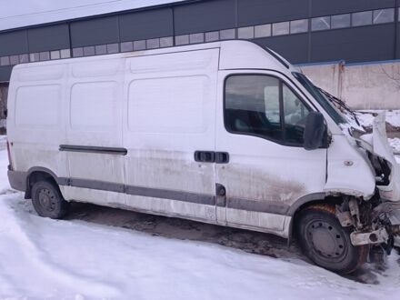 Белый Рено Мастер, объемом двигателя 2.5 л и пробегом 60 тыс. км за 2200 $, фото 1 на Automoto.ua