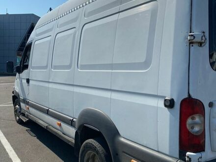 Білий Рено Мастєр, об'ємом двигуна 3 л та пробігом 395 тис. км за 5000 $, фото 1 на Automoto.ua