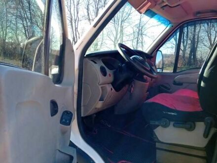 Білий Рено Мастєр, об'ємом двигуна 2.46 л та пробігом 493 тис. км за 5000 $, фото 1 на Automoto.ua