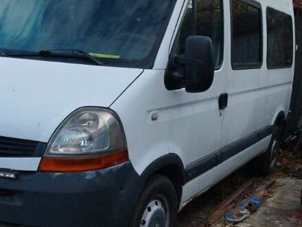 Белый Рено Мастер, объемом двигателя 2.46 л и пробегом 650 тыс. км за 6300 $, фото 1 на Automoto.ua