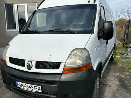 Белый Рено Мастер, объемом двигателя 2.5 л и пробегом 523 тыс. км за 6500 $, фото 1 на Automoto.ua