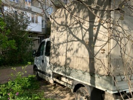 Белый Рено Мастер, объемом двигателя 2.46 л и пробегом 310 тыс. км за 7500 $, фото 1 на Automoto.ua