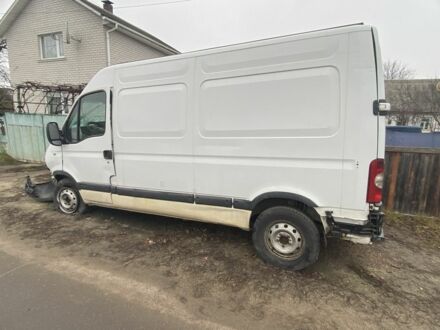 Белый Рено Мастер, объемом двигателя 2.5 л и пробегом 300 тыс. км за 2700 $, фото 1 на Automoto.ua