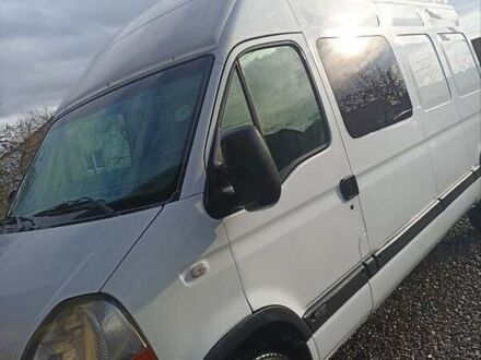 Белый Рено Мастер, объемом двигателя 2.5 л и пробегом 745 тыс. км за 9700 $, фото 1 на Automoto.ua