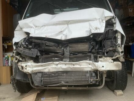 Белый Рено Мастер, объемом двигателя 2.5 л и пробегом 560 тыс. км за 3500 $, фото 1 на Automoto.ua