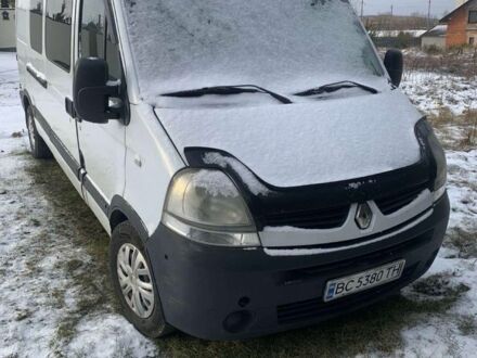 Белый Рено Мастер, объемом двигателя 2.5 л и пробегом 400 тыс. км за 8500 $, фото 1 на Automoto.ua
