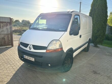 Белый Рено Мастер, объемом двигателя 2.5 л и пробегом 365 тыс. км за 7000 $, фото 1 на Automoto.ua