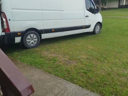 Белый Рено Мастер, объемом двигателя 2.3 л и пробегом 450 тыс. км за 9250 $, фото 1 на Automoto.ua