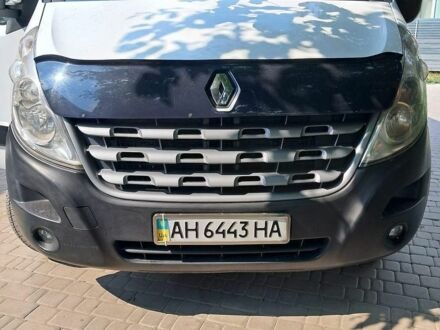 Белый Рено Мастер, объемом двигателя 2.3 л и пробегом 240 тыс. км за 11000 $, фото 1 на Automoto.ua
