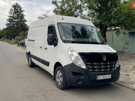Белый Рено Мастер, объемом двигателя 2.3 л и пробегом 250 тыс. км за 12300 $, фото 1 на Automoto.ua