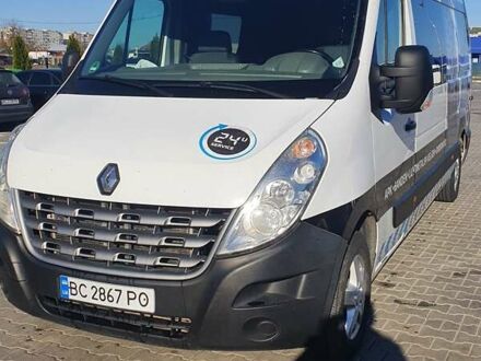 Белый Рено Мастер, объемом двигателя 2.3 л и пробегом 490 тыс. км за 12999 $, фото 1 на Automoto.ua