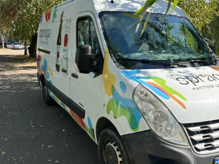 Белый Рено Мастер, объемом двигателя 2.3 л и пробегом 418 тыс. км за 13000 $, фото 1 на Automoto.ua