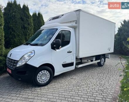 Белый Рено Мастер, объемом двигателя 2.3 л и пробегом 297 тыс. км за 15800 $, фото 1 на Automoto.ua