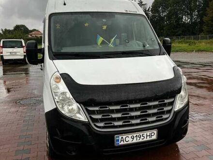 Белый Рено Мастер, объемом двигателя 2.3 л и пробегом 400 тыс. км за 14850 $, фото 1 на Automoto.ua