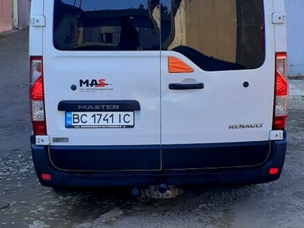 Белый Рено Мастер, объемом двигателя 2.3 л и пробегом 314 тыс. км за 9600 $, фото 1 на Automoto.ua