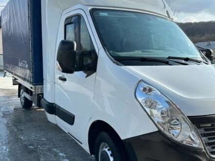 Белый Рено Мастер, объемом двигателя 2.3 л и пробегом 272 тыс. км за 12900 $, фото 1 на Automoto.ua