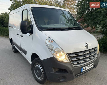 Белый Рено Мастер, объемом двигателя 2.3 л и пробегом 210 тыс. км за 10500 $, фото 1 на Automoto.ua