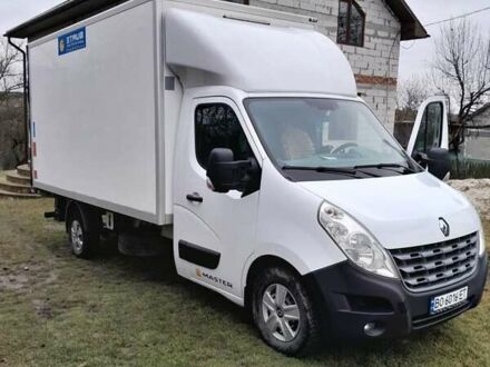Белый Рено Мастер, объемом двигателя 2.3 л и пробегом 381 тыс. км за 16600 $, фото 1 на Automoto.ua