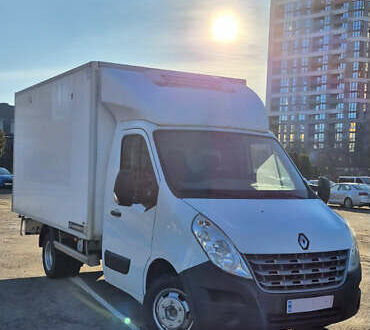 Белый Рено Мастер, объемом двигателя 2.3 л и пробегом 273 тыс. км за 18500 $, фото 1 на Automoto.ua