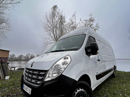 Белый Рено Мастер, объемом двигателя 2.3 л и пробегом 423 тыс. км за 13000 $, фото 1 на Automoto.ua