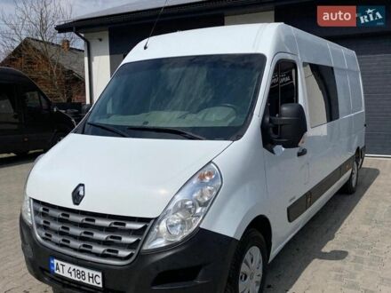 Белый Рено Мастер, объемом двигателя 2.3 л и пробегом 267 тыс. км за 15400 $, фото 1 на Automoto.ua