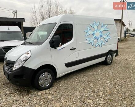 Белый Рено Мастер, объемом двигателя 0 л и пробегом 186 тыс. км за 17350 $, фото 1 на Automoto.ua