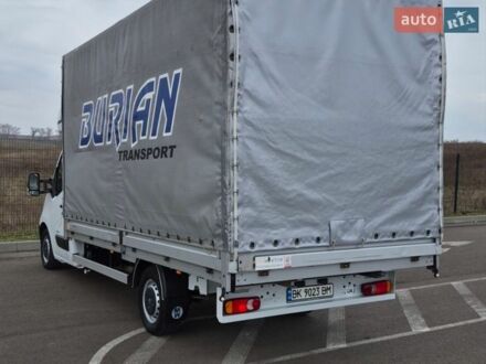 Белый Рено Мастер, объемом двигателя 2.3 л и пробегом 492 тыс. км за 14400 $, фото 1 на Automoto.ua