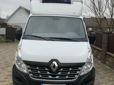 Белый Рено Мастер, объемом двигателя 2.3 л и пробегом 380 тыс. км за 16500 $, фото 1 на Automoto.ua