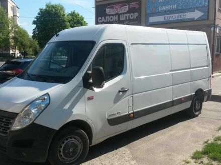 Белый Рено Мастер, объемом двигателя 2.3 л и пробегом 249 тыс. км за 16402 $, фото 1 на Automoto.ua