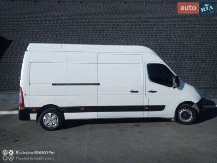 Белый Рено Мастер, объемом двигателя 2.3 л и пробегом 289 тыс. км за 13800 $, фото 1 на Automoto.ua