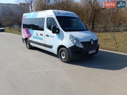 Белый Рено Мастер, объемом двигателя 2.3 л и пробегом 564 тыс. км за 12900 $, фото 1 на Automoto.ua