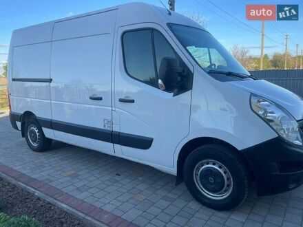 Белый Рено Мастер, объемом двигателя 2.3 л и пробегом 270 тыс. км за 13600 $, фото 1 на Automoto.ua