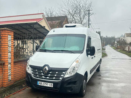 Белый Рено Мастер, объемом двигателя 2.3 л и пробегом 252 тыс. км за 14500 $, фото 1 на Automoto.ua