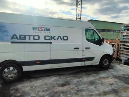 Белый Рено Мастер, объемом двигателя 2.3 л и пробегом 279 тыс. км за 14000 $, фото 1 на Automoto.ua