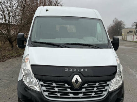 Белый Рено Мастер, объемом двигателя 2.3 л и пробегом 218 тыс. км за 14500 $, фото 1 на Automoto.ua