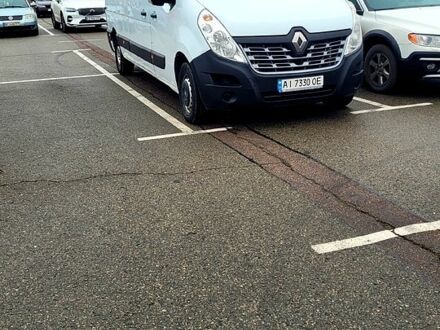 Белый Рено Мастер, объемом двигателя 2.3 л и пробегом 307 тыс. км за 15800 $, фото 1 на Automoto.ua