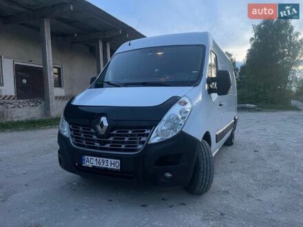 Белый Рено Мастер, объемом двигателя 2.3 л и пробегом 230 тыс. км за 17000 $, фото 1 на Automoto.ua
