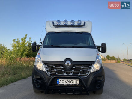 Белый Рено Мастер, объемом двигателя 2.3 л и пробегом 470 тыс. км за 15000 $, фото 1 на Automoto.ua