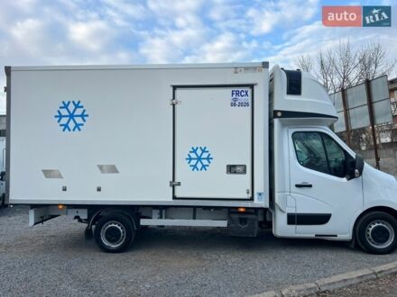 Белый Рено Мастер, объемом двигателя 2.3 л и пробегом 255 тыс. км за 21900 $, фото 1 на Automoto.ua