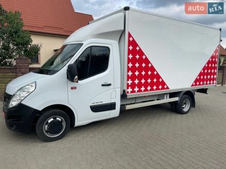Белый Рено Мастер, объемом двигателя 2.3 л и пробегом 220 тыс. км за 20950 $, фото 1 на Automoto.ua
